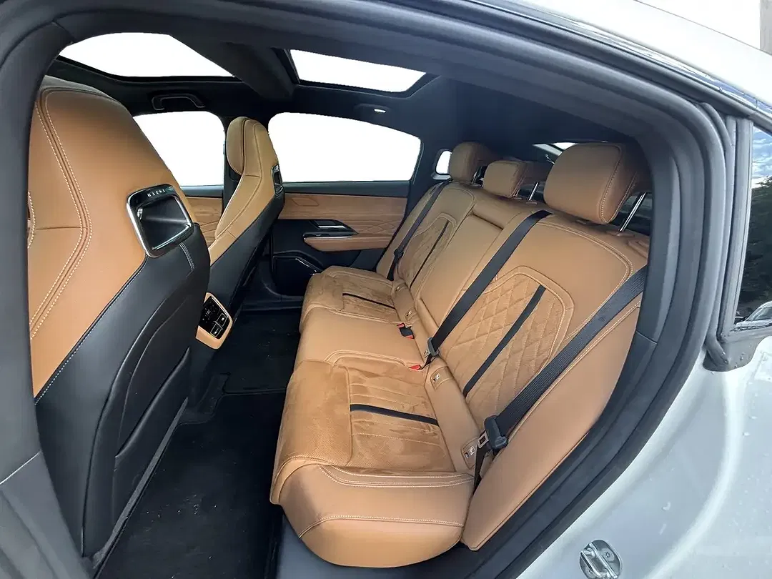 Mazda 6 EV Takumi Plus - Thumbnail 14