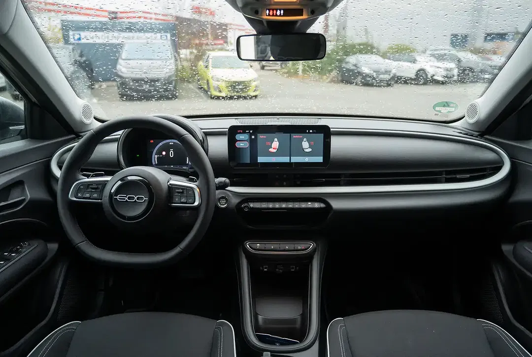Fiat 600 1.2 Hybrid DCT - foto 2