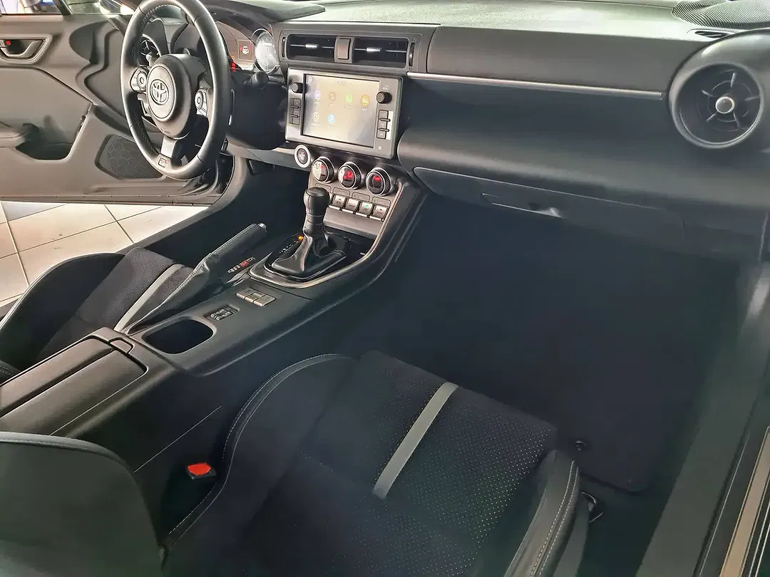 Toyota GR86 AUT - Thumbnail 9