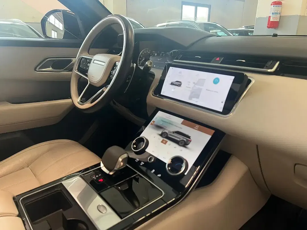 Land Rover Range Rover Velar R-Dynamic S - Thumbnail 14
