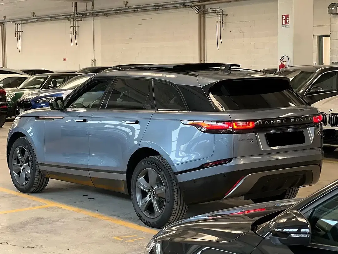 Land Rover Range Rover Velar R-Dynamic S - Thumbnail 9