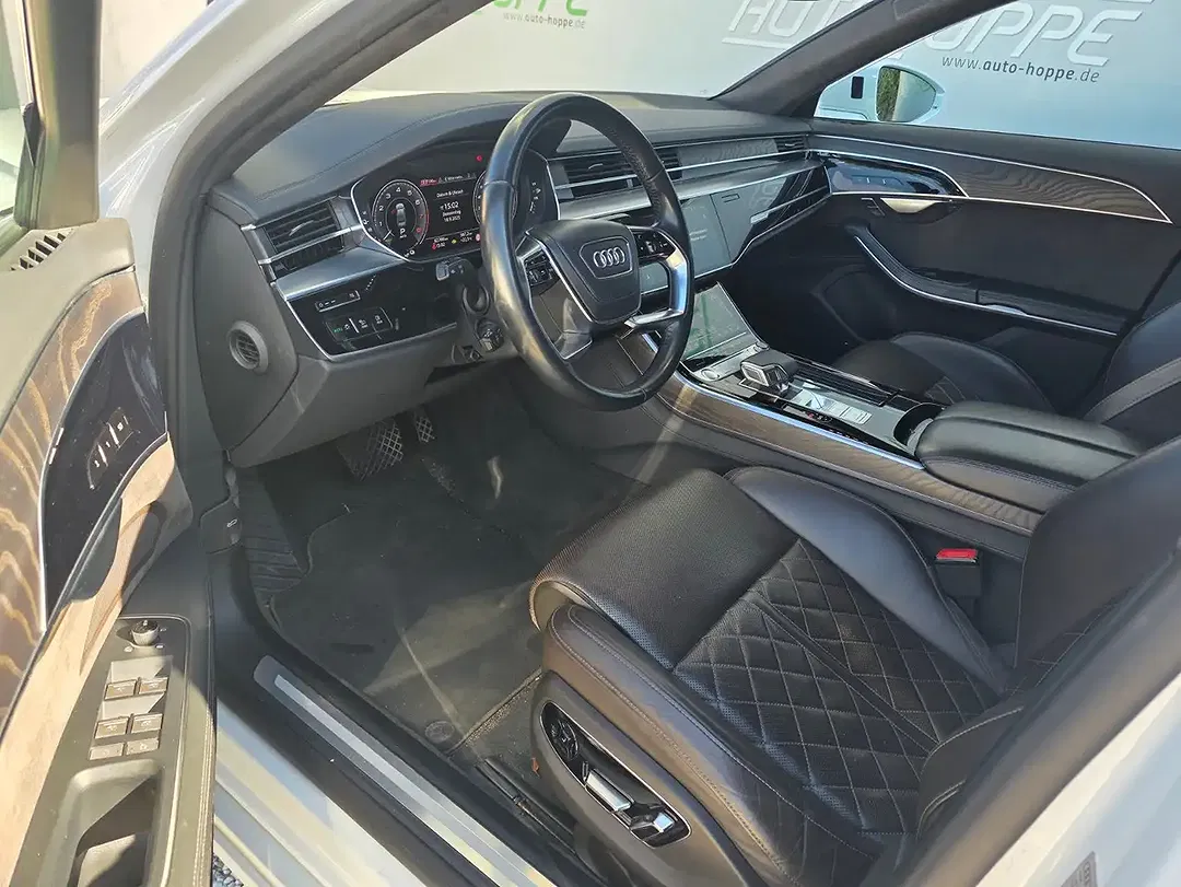 Audi A8 60 TFSI e quattro - Thumbnail 3