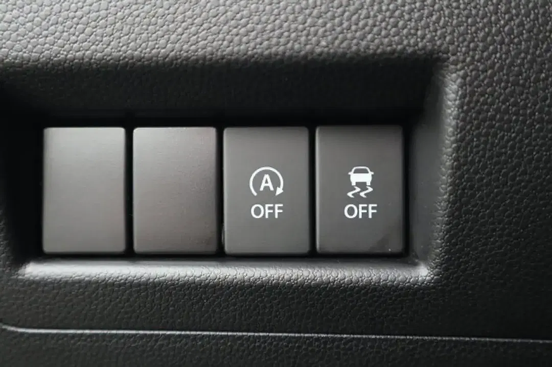 Suzuki Ignis Hybrid AllGrip 4x4 Elegance Plus - Thumbnail 9