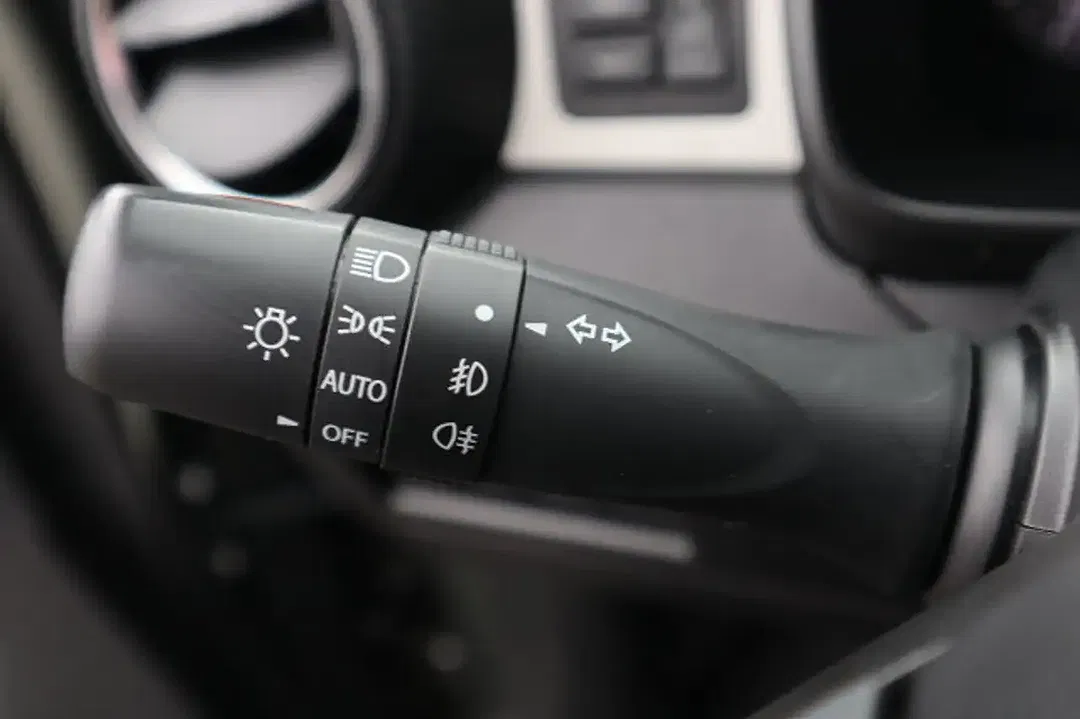 Suzuki Ignis Hybrid AllGrip 4x4 Elegance Plus - Thumbnail 10