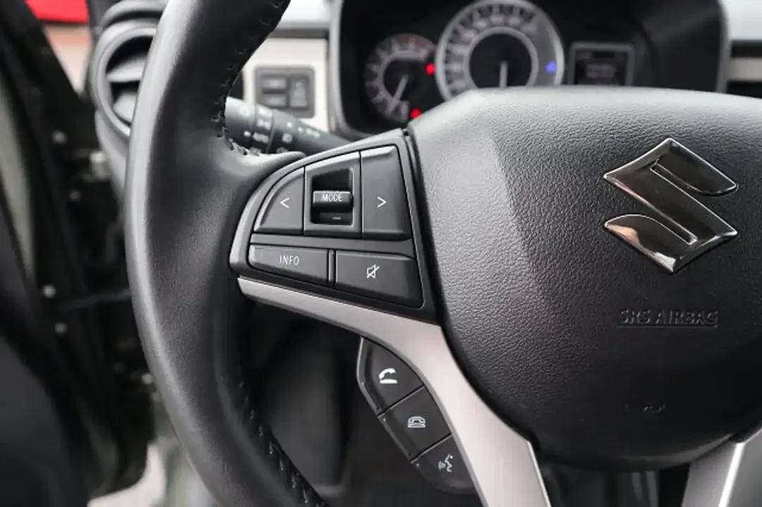 Suzuki Ignis Hybrid AllGrip 4x4 Elegance Plus - Thumbnail 13
