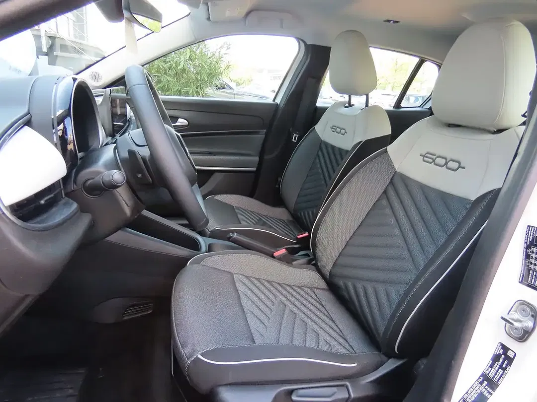 Fiat 600 1.2 Hybrid - Thumbnail 11