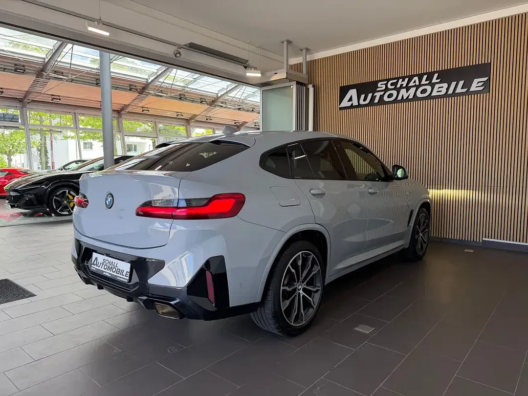 BMW X4 M Sport - Thumbnail 8