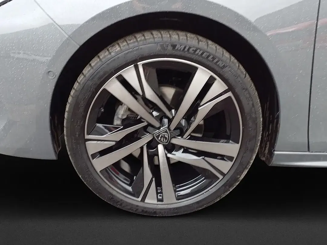 Peugeot 508 130 PureTech EAT8 GT SW - Thumbnail 6