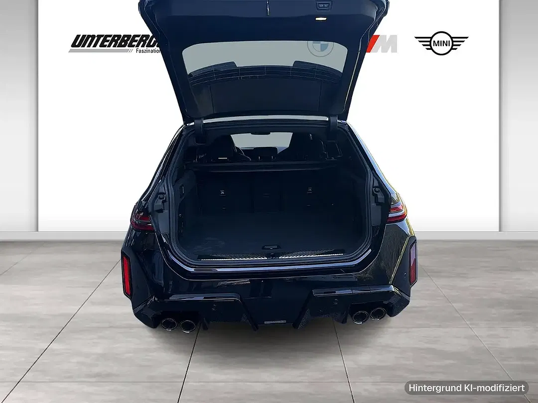 BMW M5 Touring - Thumbnail 12