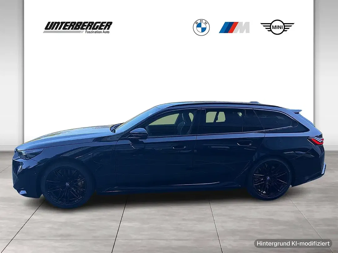 BMW M5 Touring - Thumbnail 3