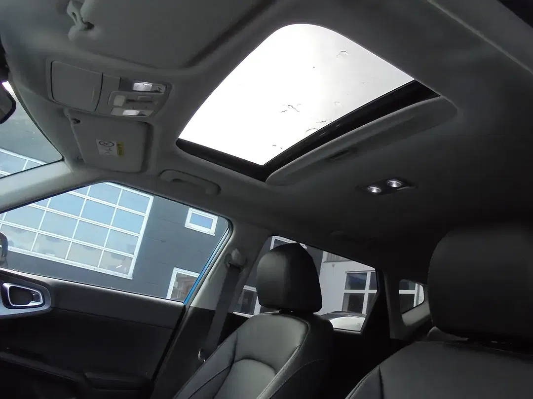 Kia Soul 64 kWh - foto 14