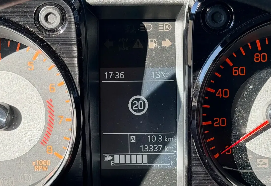 Suzuki Jimny 1.5 - Thumbnail 13