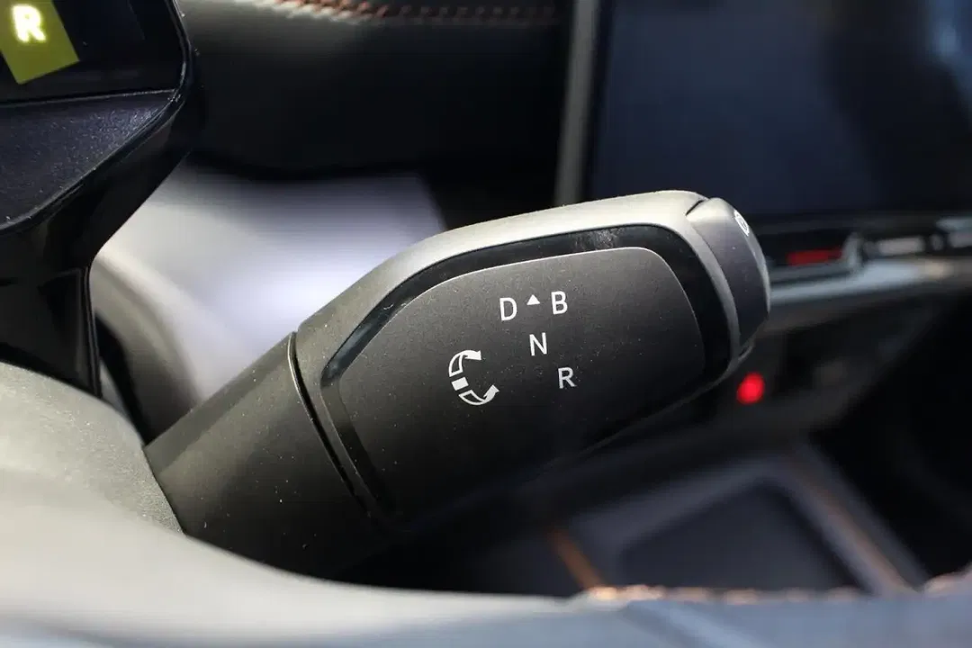 CUPRA Born Edition - Thumbnail 8