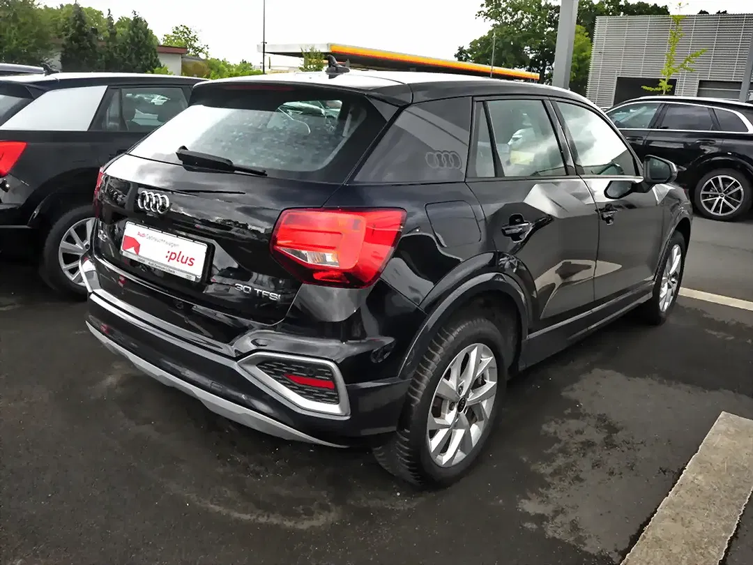 Audi Q2 30 TFSI advanced - Thumbnail 3