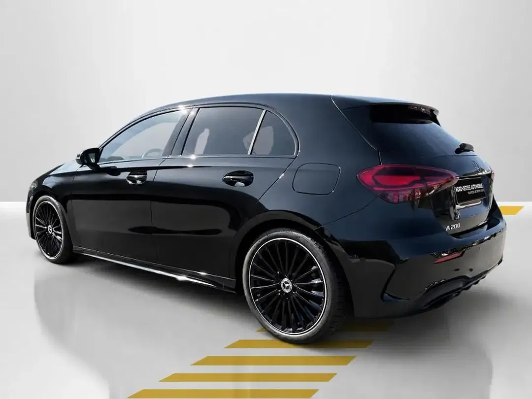 Mercedes-Benz A 200 AMG MBUX Night - Thumbnail 13