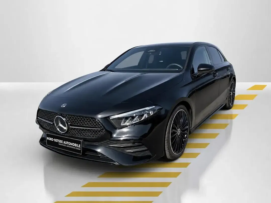 Mercedes-Benz A 200 AMG MBUX Night - Thumbnail 2