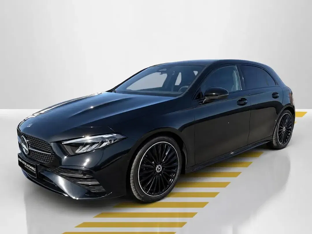 Mercedes-Benz A 200 AMG MBUX Night - Thumbnail 4