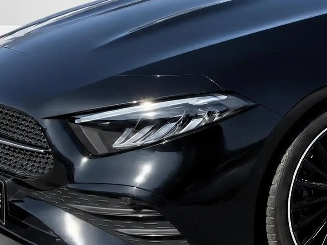 Mercedes-Benz A 200 AMG MBUX Night - Thumbnail 5
