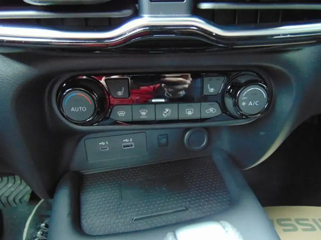 Nissan Juke 1.0 DIG-T DCT Tekna - Thumbnail 14
