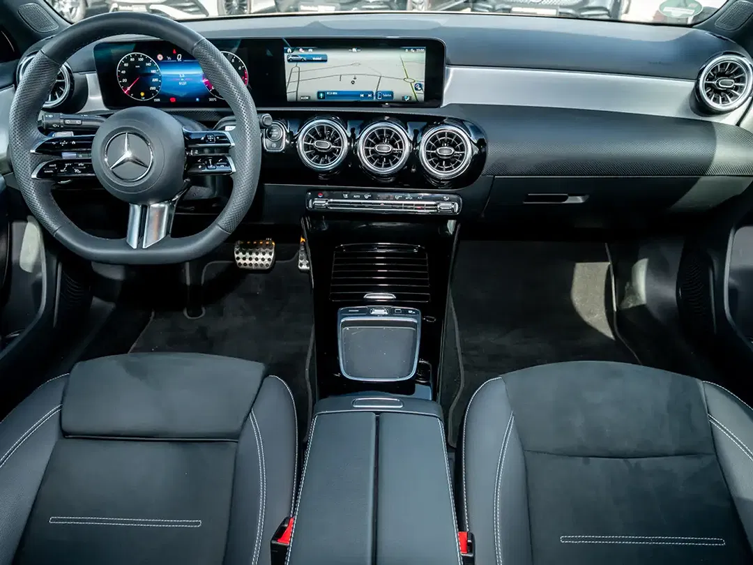 Mercedes-Benz A 200 AMG Edition - Thumbnail 14