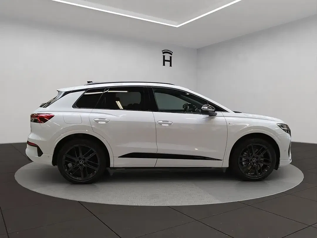 Audi e-tron quattro - Thumbnail 5