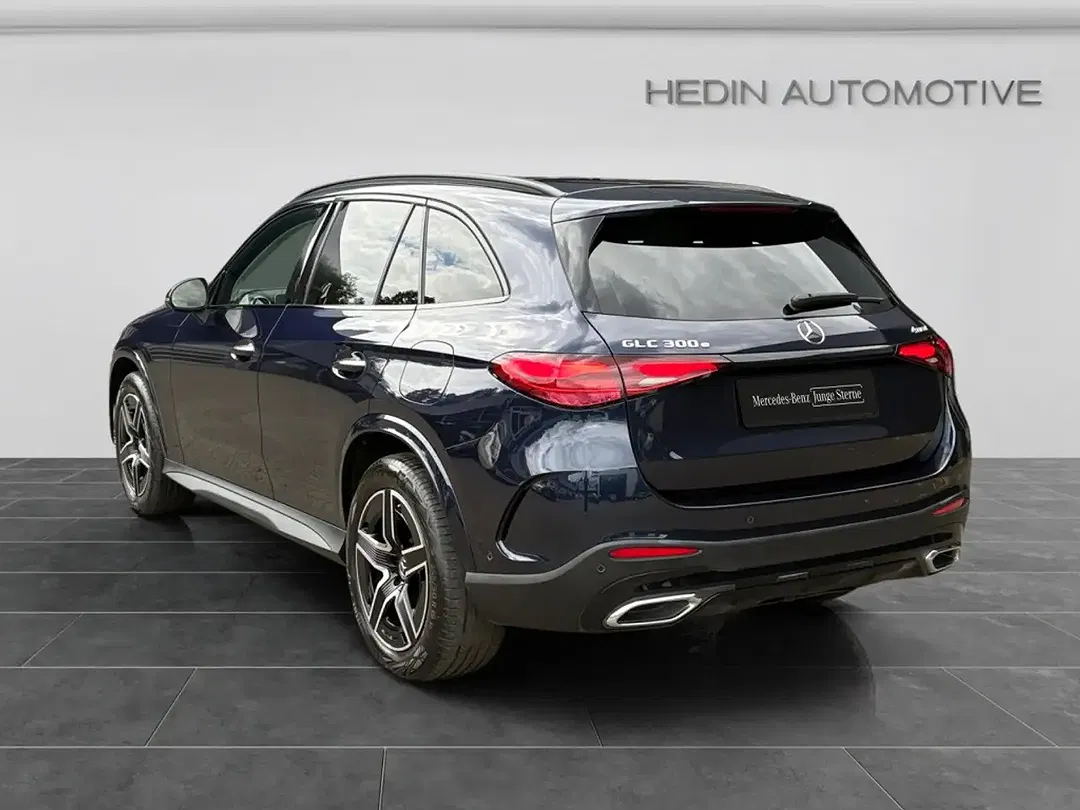 Mercedes-Benz GLC 300 4MATIC - Thumbnail 4