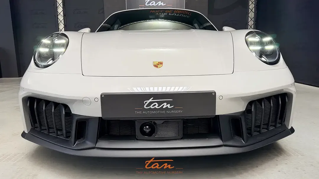 Porsche Targa 4 GTS - Thumbnail 12