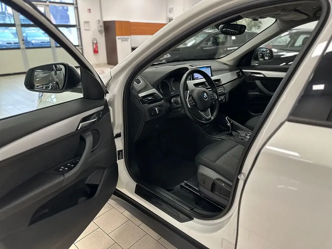 BMW X1 AUT sDrive - Thumbnail 7