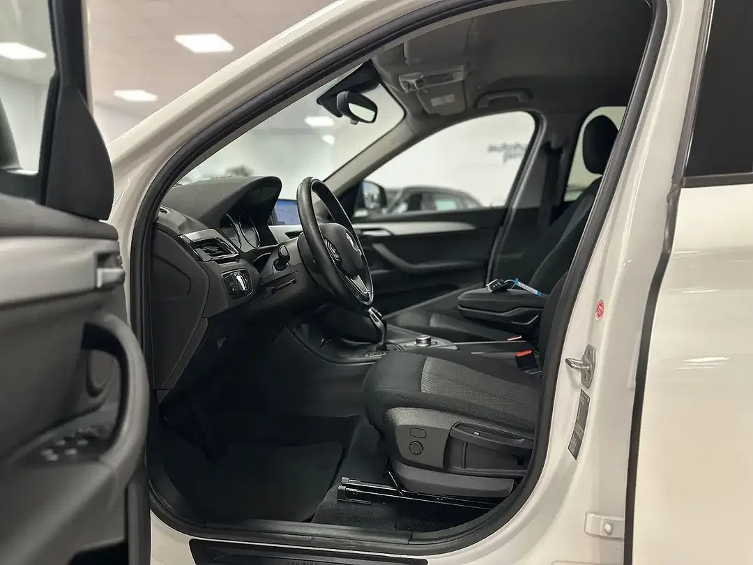 BMW X1 AUT sDrive - foto 8