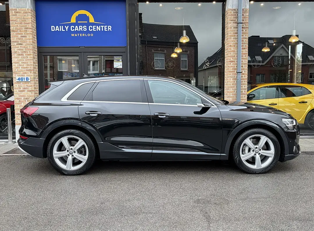 Audi e-tron 55 quattro advanced - Thumbnail 6