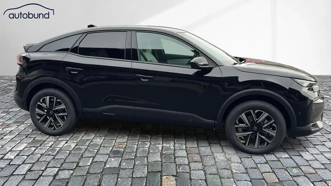 Citroen C4 1.2 PureTech Max - Thumbnail 4