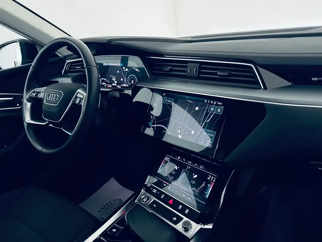 Audi e-tron 50 quattro Sportback - Thumbnail 5