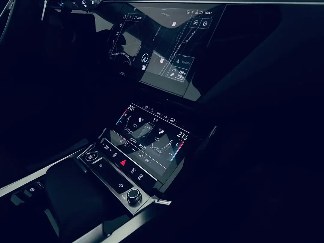 Audi e-tron 50 quattro Sportback - Thumbnail 6