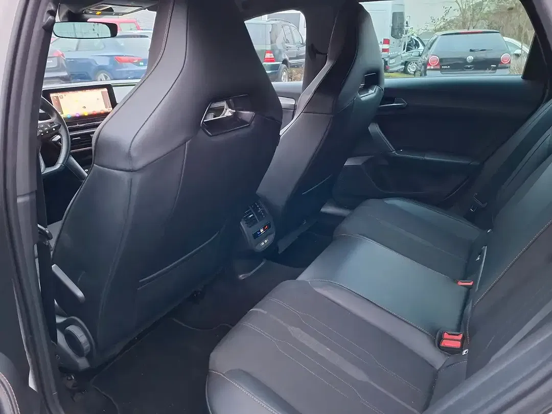 CUPRA Leon 1.4 PHEV Sportstourer - Thumbnail 13