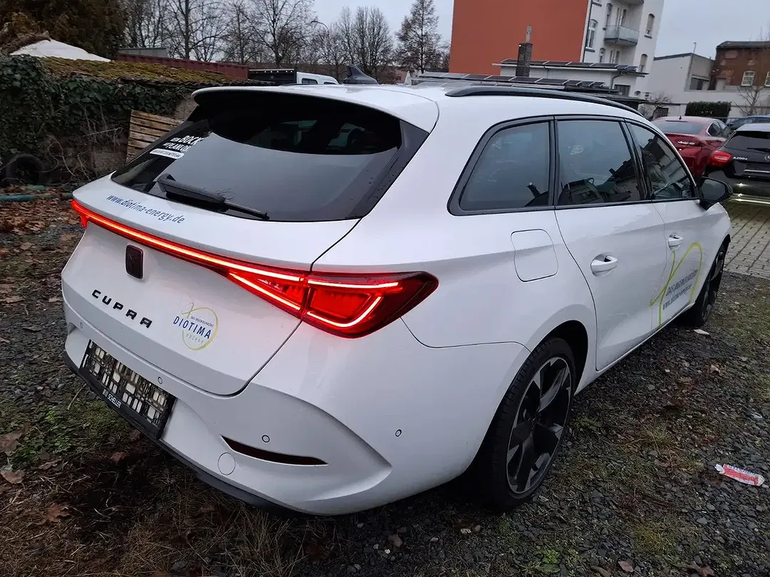 CUPRA Leon 1.4 PHEV Sportstourer - Thumbnail 4