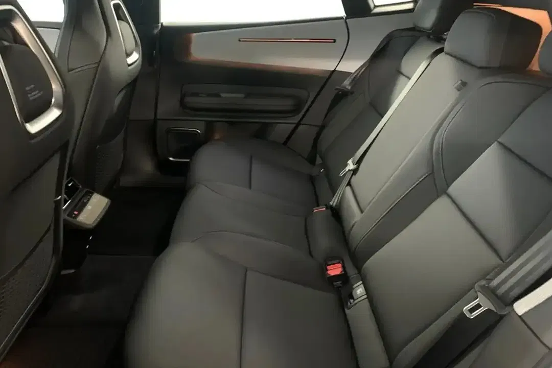 Polestar 4 Long Range Dual Motor Pilot Plus - Thumbnail 14