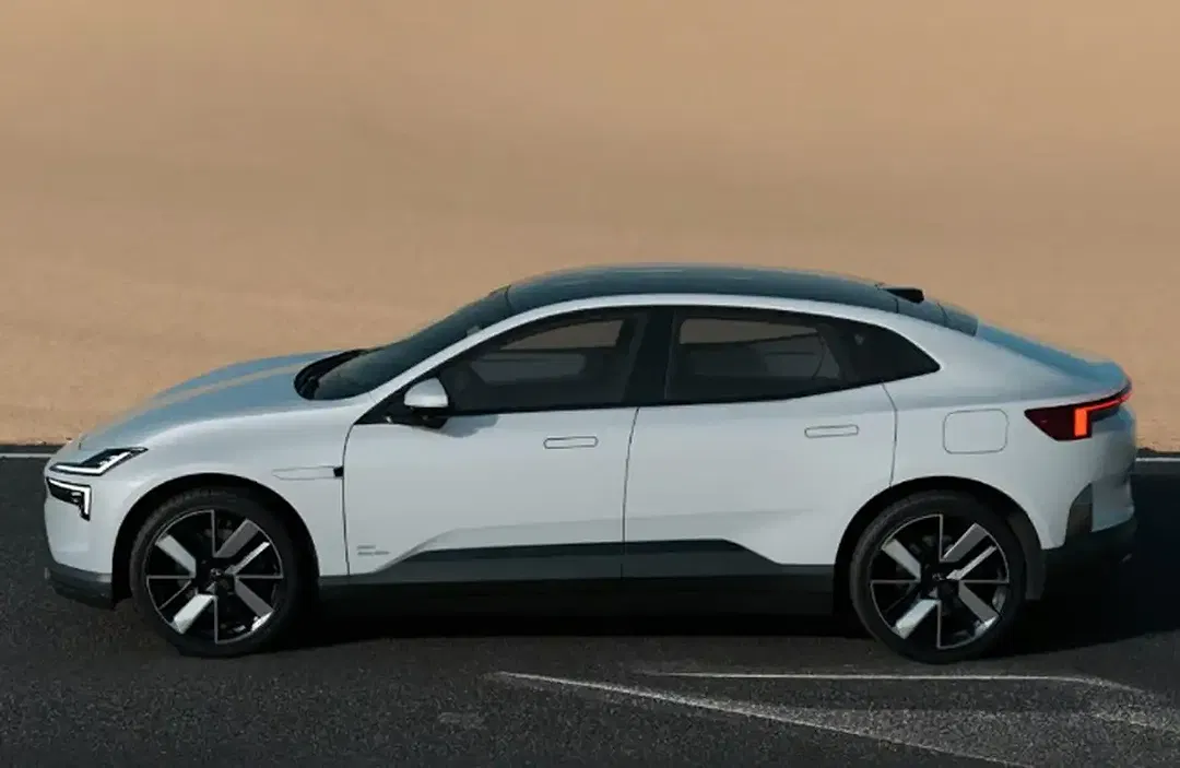 Polestar 4 Long Range Dual Motor Pilot Plus - Thumbnail 4