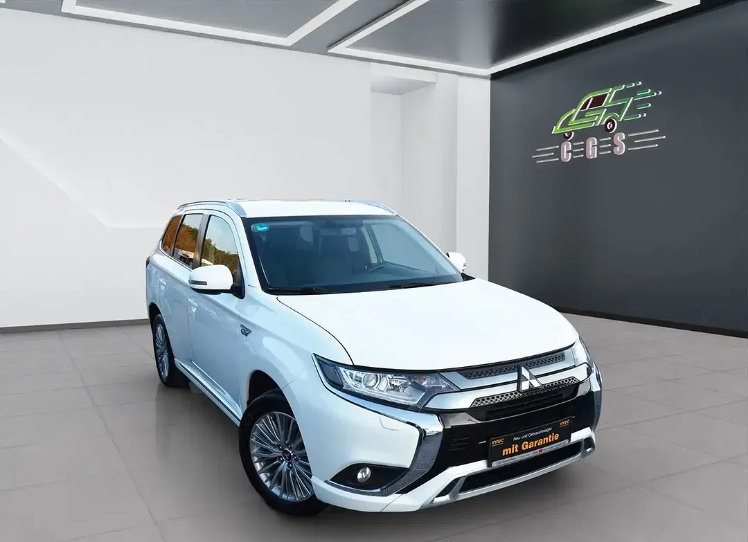 Mitsubishi Outlander 2.4 PHEV 4WD - Afbeelding 1