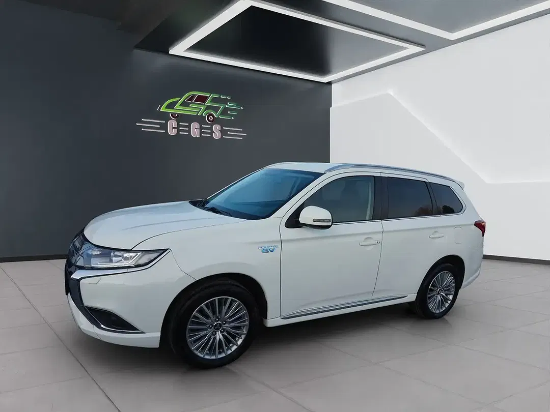 Mitsubishi Outlander 2.4 PHEV 4WD - Thumbnail 3