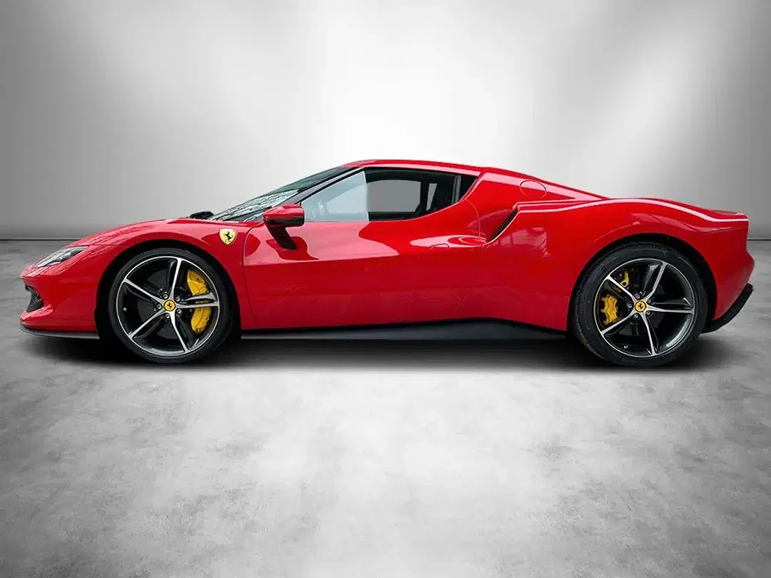Ferrari 296 GTB - foto 2
