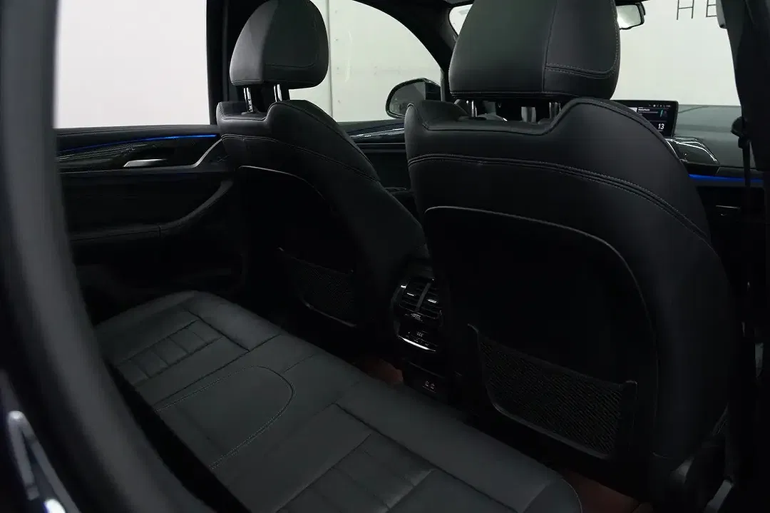 BMW X3 M xDrive M40i - Thumbnail 9