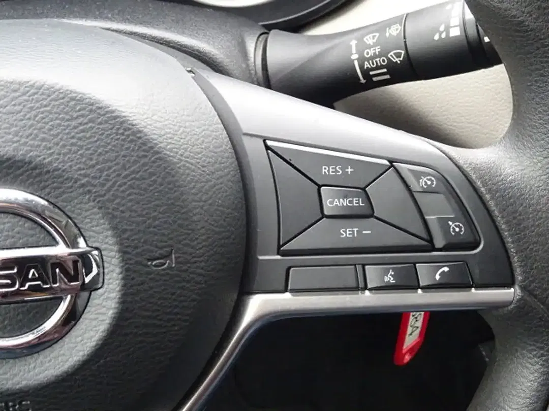 Nissan Micra 1.0 N-Way - foto 15