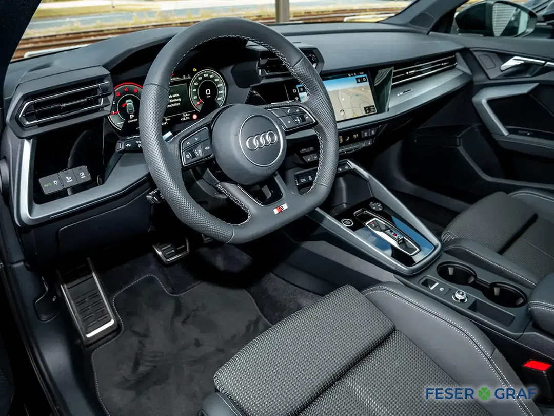 Audi A3 TFSI S tronic S line - Thumbnail 4
