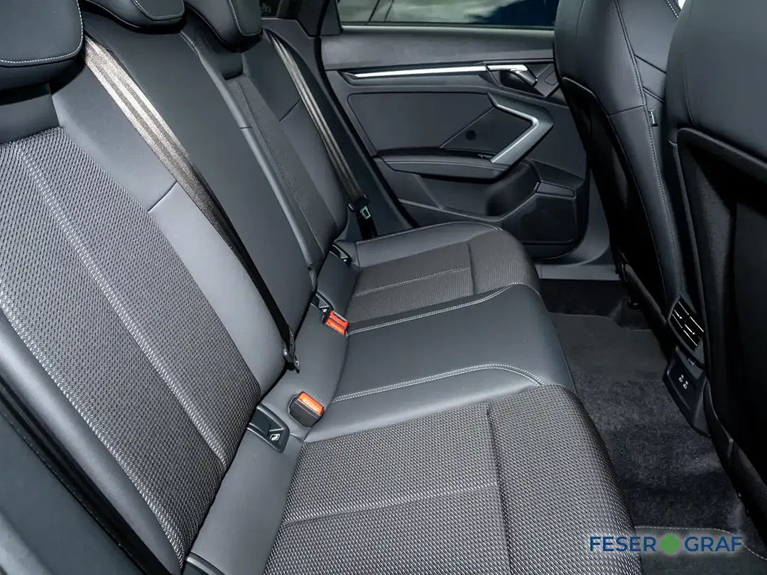 Audi A3 TFSI S tronic S line - Thumbnail 9