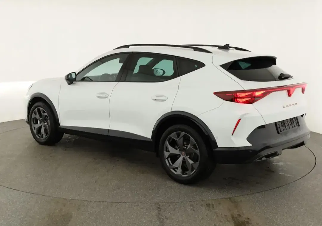 CUPRA Formentor 1.5 eTSI DSG Matrix LED - Thumbnail 4