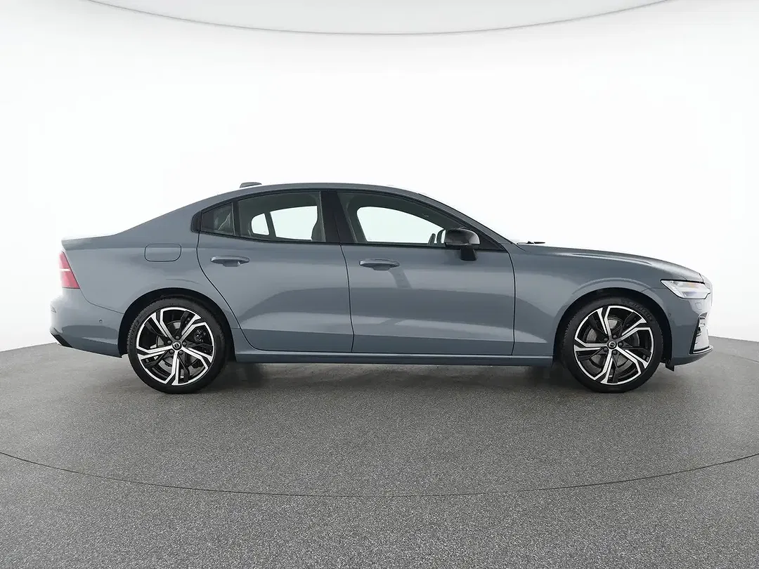 Volvo S60 B4 Plus Dark - Thumbnail 11