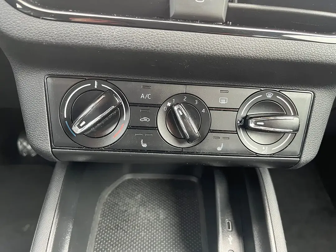 Skoda Kamiq TSI - Thumbnail 16