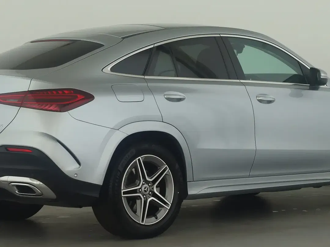 Mercedes-Benz GLE 300 4MATIC AMG - Thumbnail 6
