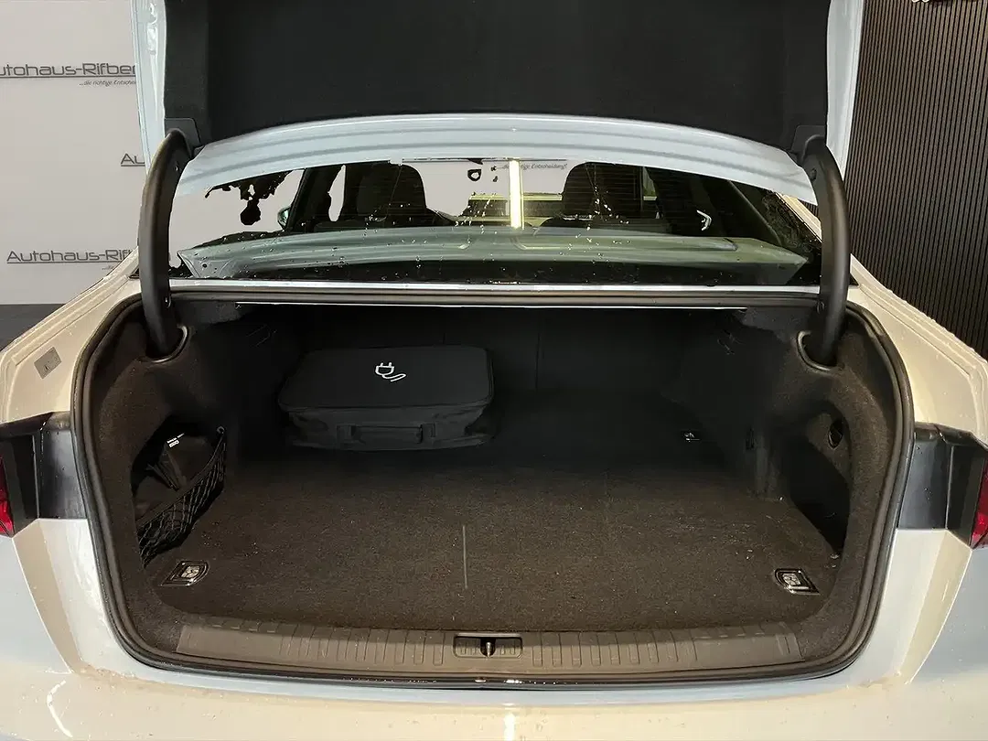 Audi A6 50 TFSI e quattro Matrix LED S line - Thumbnail 11
