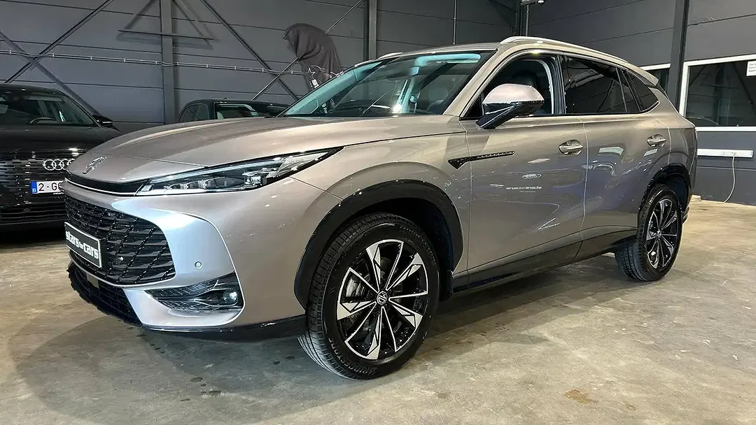 MG HS 1.5 Hybrid+ Turbo Luxury - foto 1